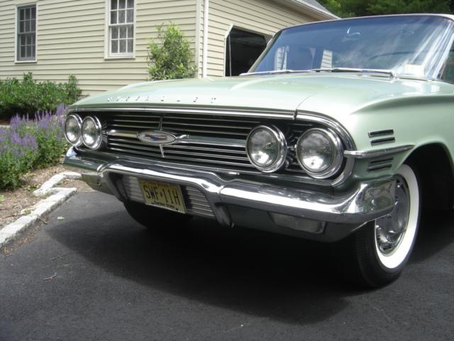 1960 impala 4dr sedan grn 5.JPG